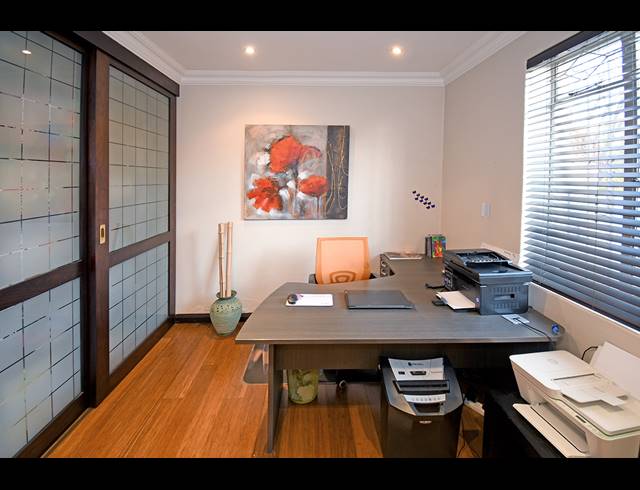 4 BEDROOM HOUSE FOR SALE IN KENSINGTON